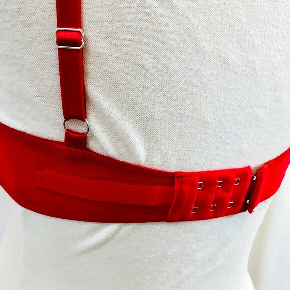 Victoria's Secret Red Satin Bra with Big Bow and Rhinestones Size 32DDD - Picture 7 of 10